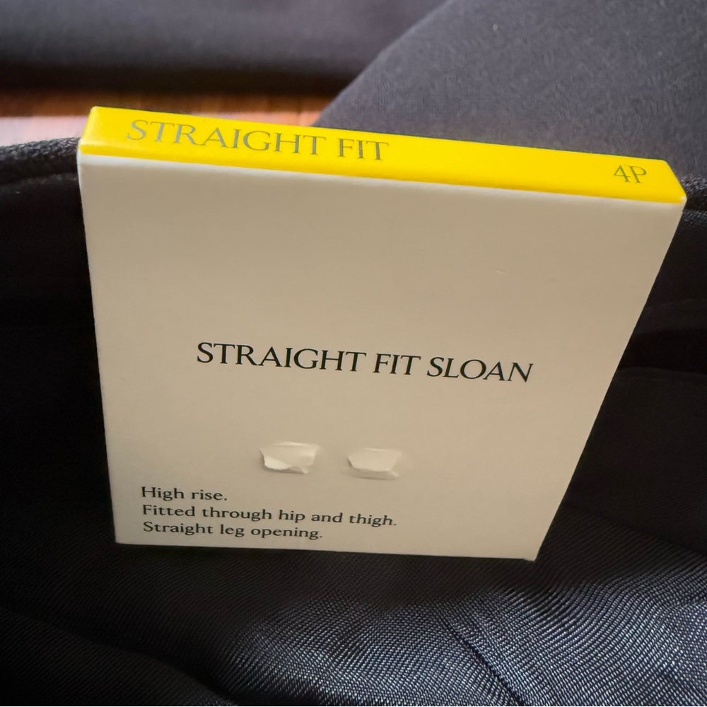 NWT Banana Republic Sloan Black Straight Fit Pants, size 4 Petite - Picture 10 of 13